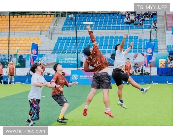 成都飞盘队灵活性变革引发热议探索新战术与团队协作的未来发展