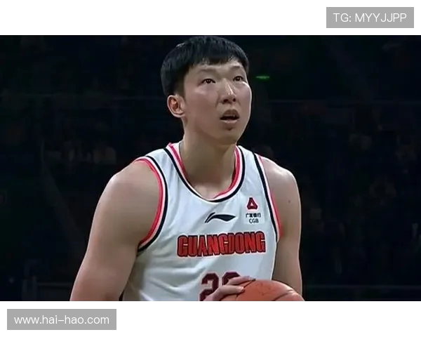 周琦在国际赛场的崛起与挑战解析，展望未来篮球生涯的无限可能性